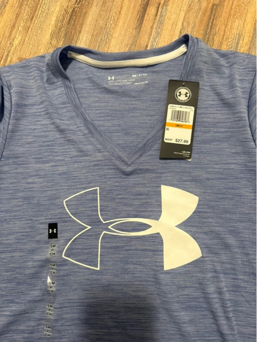 Under armour dri fit short sleeves size small - Picture 2 of 3